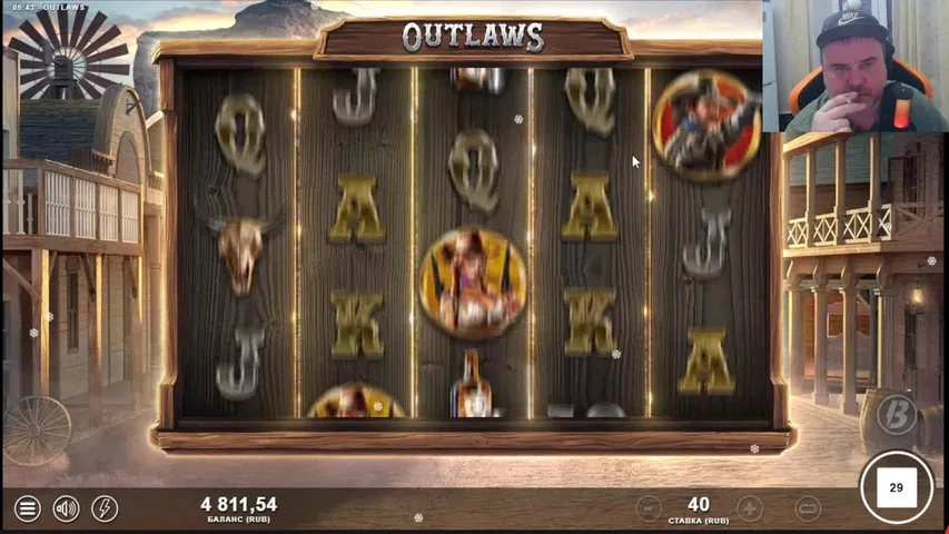 КРУЧУ СЛОТЫ ИГРАЮ В ПОКЕР